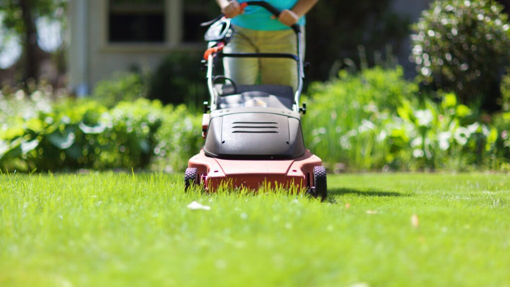 A Simple Guide on How to Sharpen Lawn Mower Blades