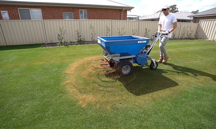 What is Lawn Topdressing?
