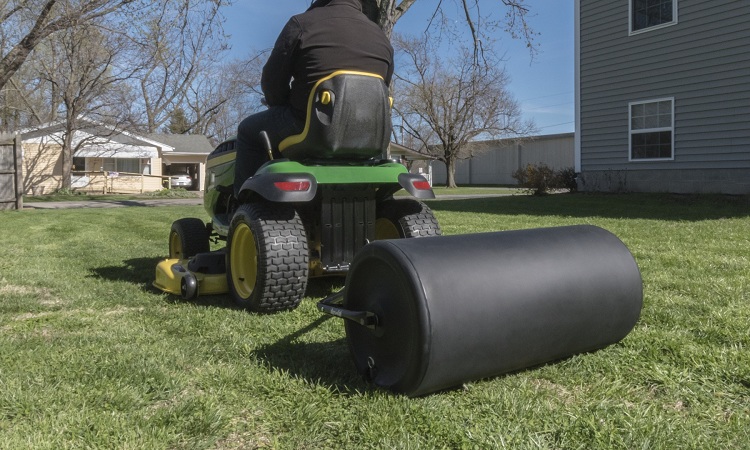 Tips For Using A Lawn Roller Safely